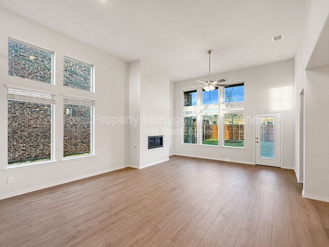 Photo - 2021 Ozark Hls Ln