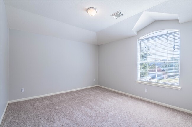 Building Photo - 20926 Hamlet Ridge Ln