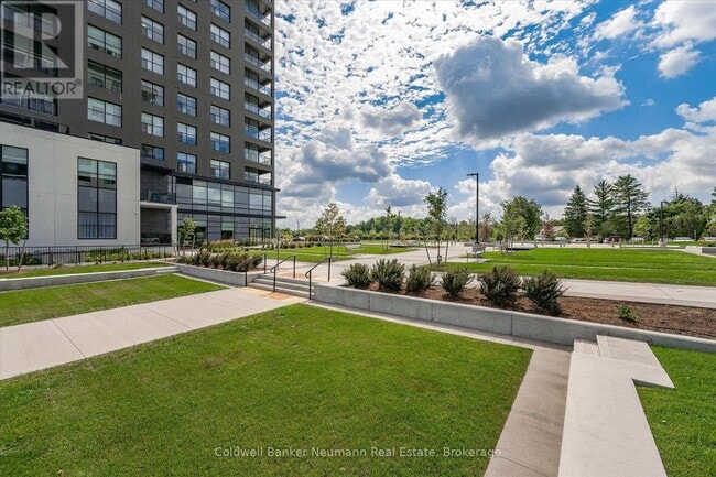 Photo - 1880 Gordon St Unit 402