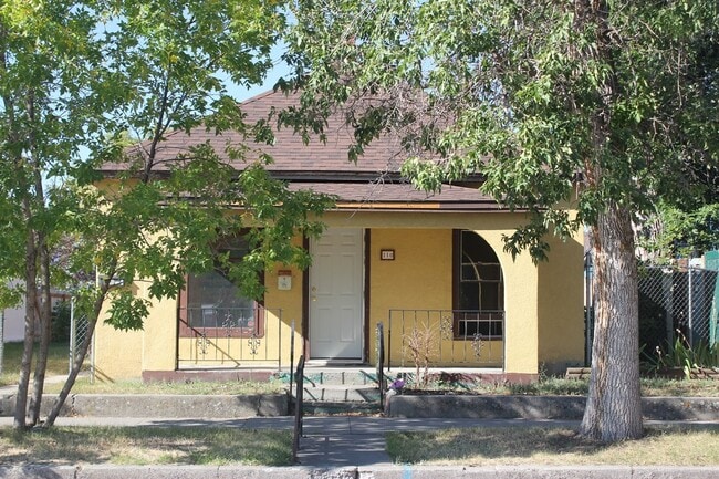 Building Photo - 110 1/2 S F, Livingston MT