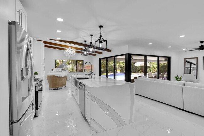 Photo - 1225 NW 15th St