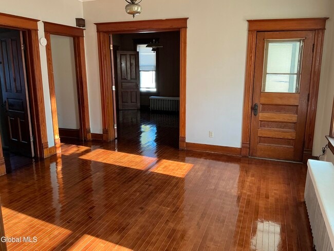 Photo - 17 Belmont Pl