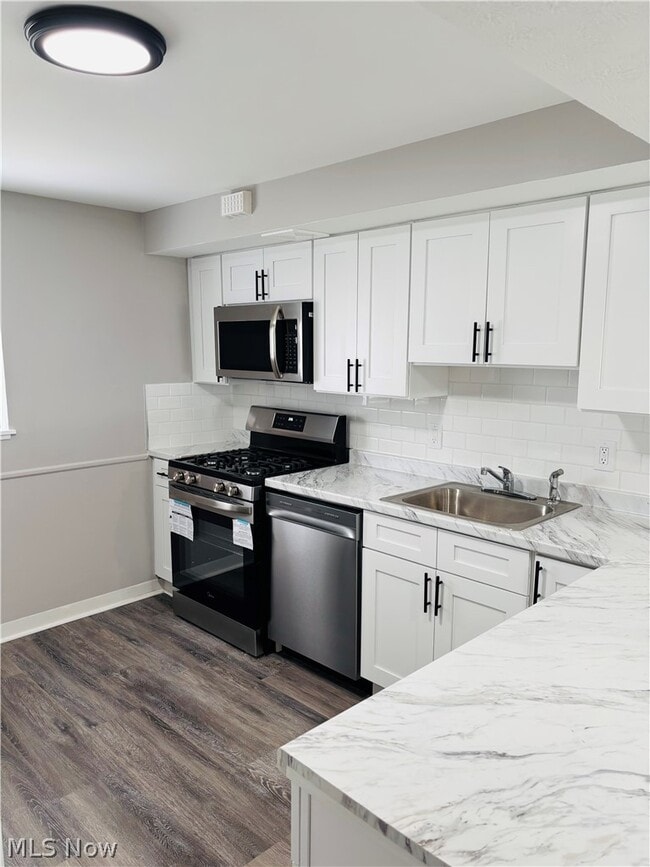 Photo - 21045 Southbend Cir Unit 6