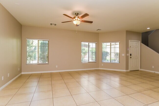 Photo - 9519 Vega Carpio Ave