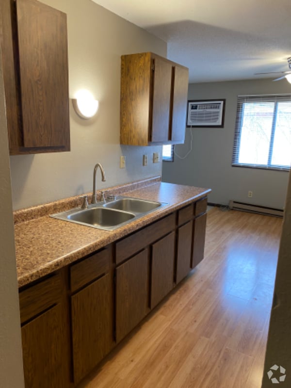 Building Photo - 501 W 8th Ave Rental