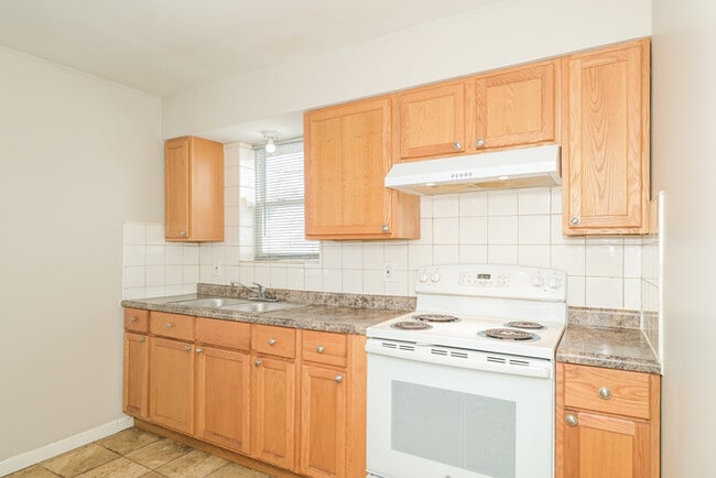 Photo - Fantastic 2bd/1ba home! Coming soon!