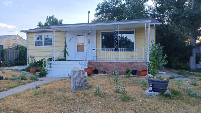 Spacious 4-Bedroom, 2-Bath Home Available ... - Spacious 4-Bedroom, 2-Bath Home Available ...