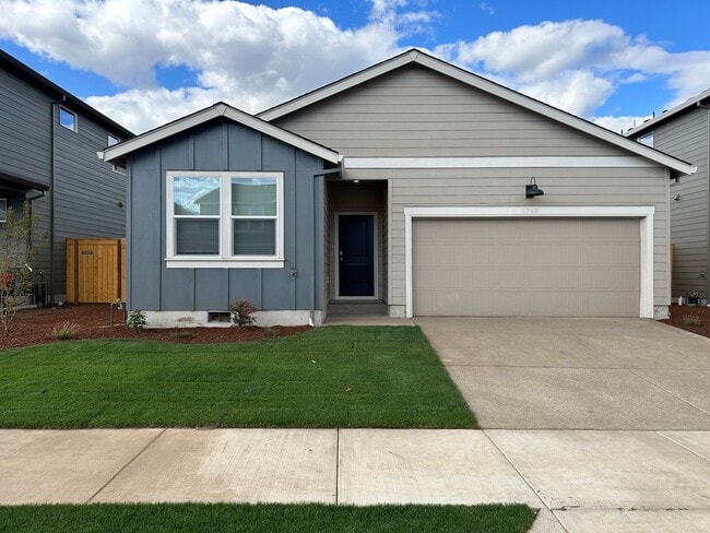 Building Photo - Newer single level 3-bedroom 2 bath house in Springfield!