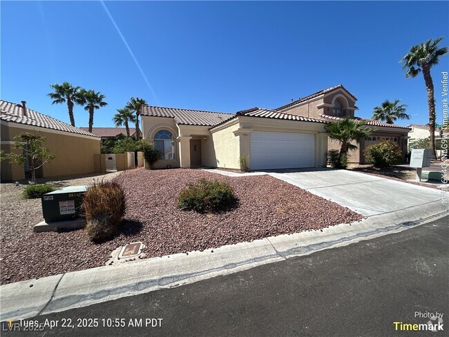 Building Photo - 7925 Pottery Creek Dr Rental