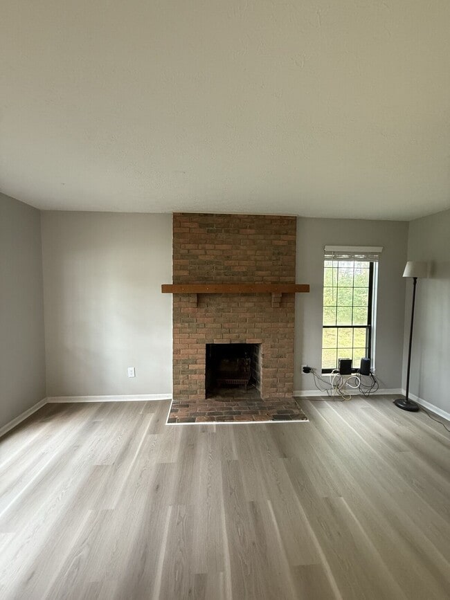 Photo - 146 Blakeford Dr
