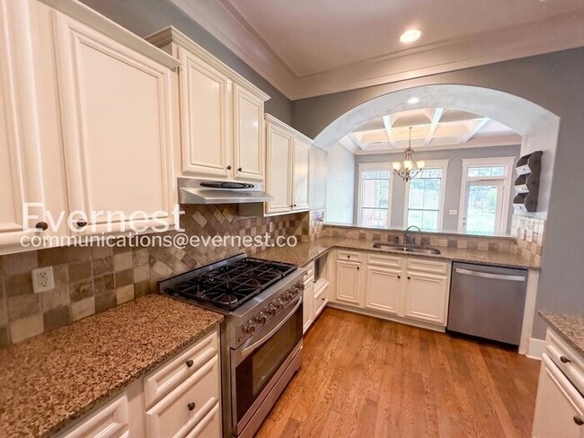 Photo - Comfort Meets Modern Convenience with Fireplace / 3 Beds & 2.5 Bath / Available Now