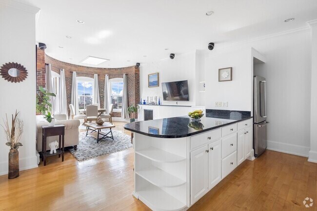 Building Photo - 36 Hancock St Unit 7A Rental