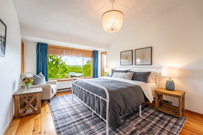 Photo - 1602 Indian Creek Frontage Rd