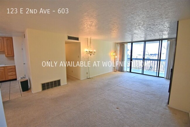 Stunning 2 Bed Downtown Condo! No Deposit ... - Stunning 2 Bed Downtown Condo! No Deposit ... Unit 603