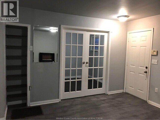 Photo - 1423 Aubin Rd