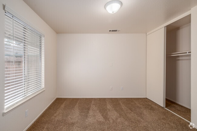 1BR, 1BA - 566SF - with Patio - Bedroom