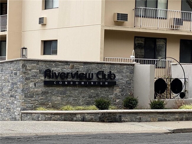 Building Photo - 1155 Warburton Ave Unit 2A Rental