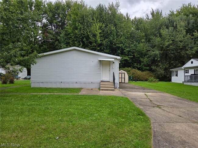 3651 Austin Rd