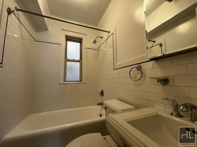 Photo - EAST 10 STREET Unit 10A