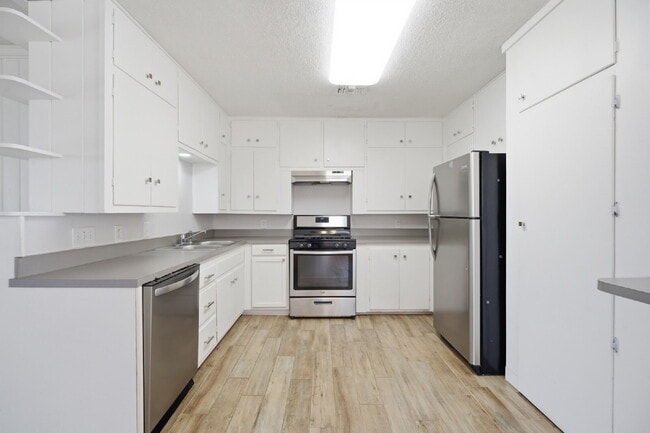 Photo - Modern Luxury Meets Historic Soul: Pristine Home with Flexible Move-In Through June!