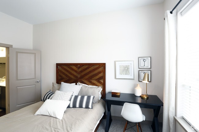 Photo - The Boulevard At Oakley Station