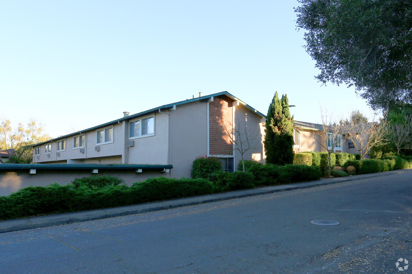 Photo - Sebastapol Garden Apartments