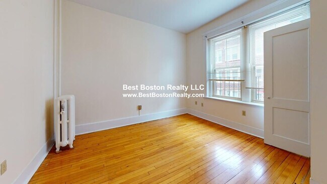 Photo - 91 Trowbridge St Unidad 34