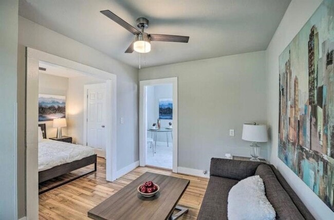 Photo - 5224 Leeland St Unit A