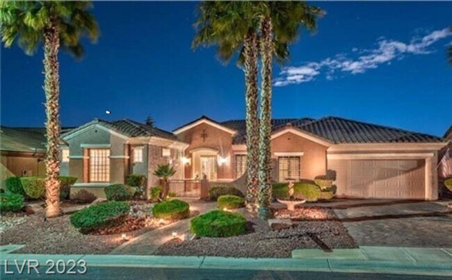 Photo - LUXURIOUS SINGLE STORY IN AGE RESTRICTED 5...