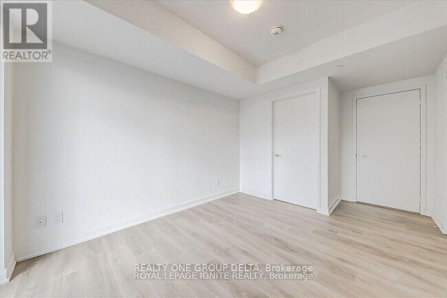 Photo - 2033 Kennedy Rd Unité 2311