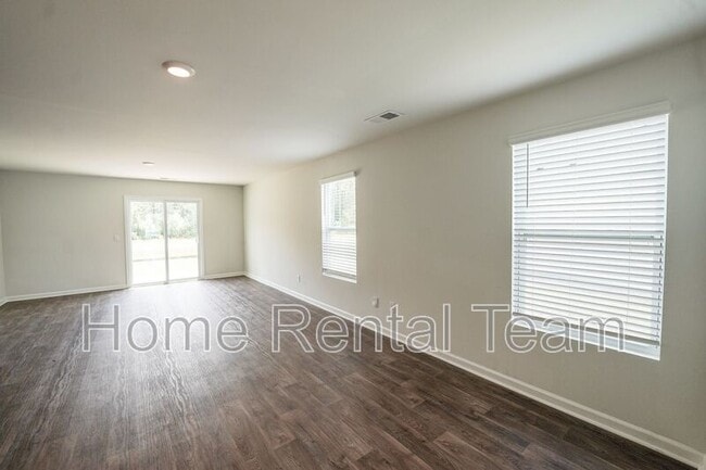 Photo - 459 Coconut Dr