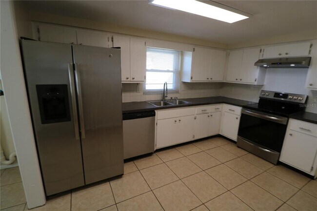 Photo - 7825 Birchwood Dr