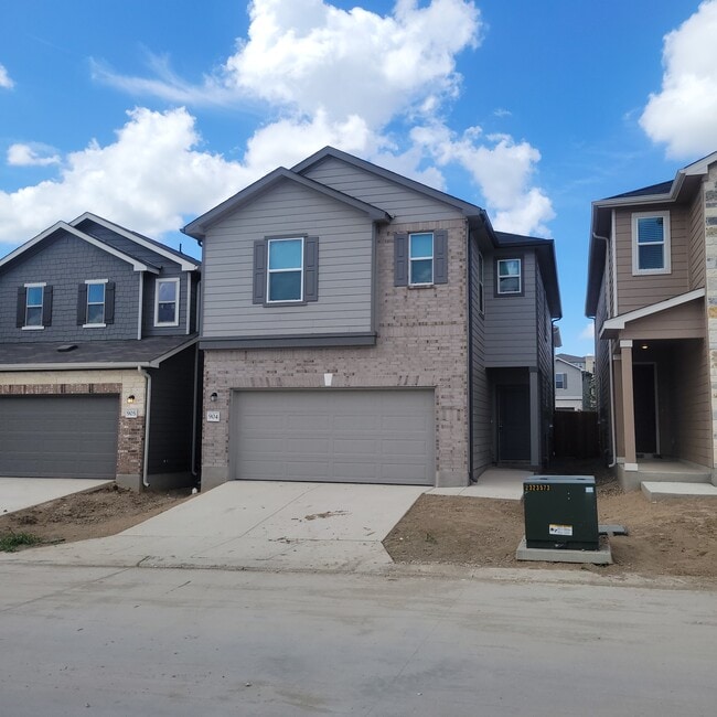 Building Photo - 14839 Vance Jackson Rd Rental