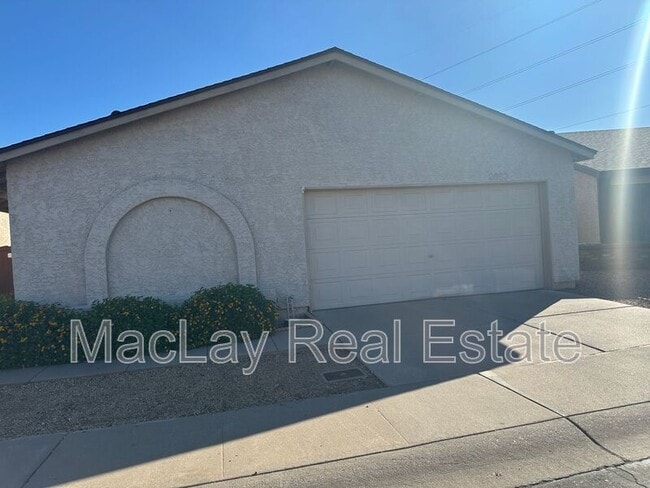 Building Photo - 2653 W Hearn Rd Rental