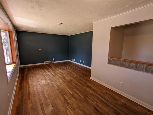 Photo - 4322 Doncaster Dr