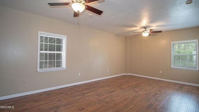 Photo - 15321 Joe Batt Rd