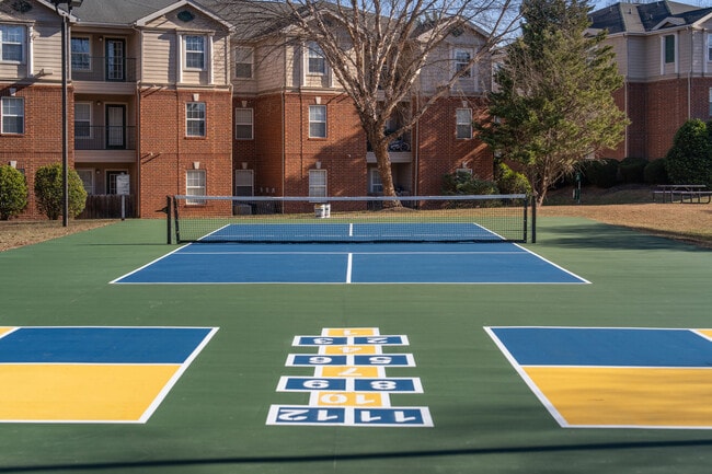 Photo - Attain on 5th