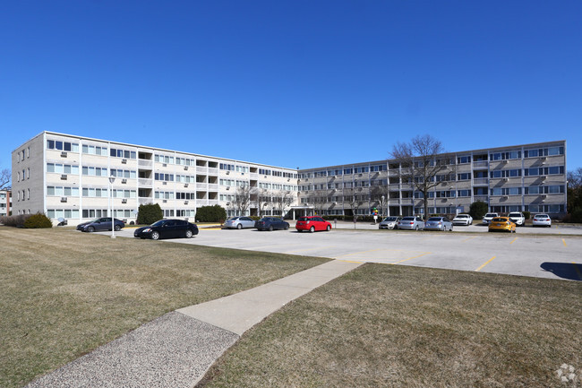 Briarwood Terrace Apartments - Prospect Heights, Il 