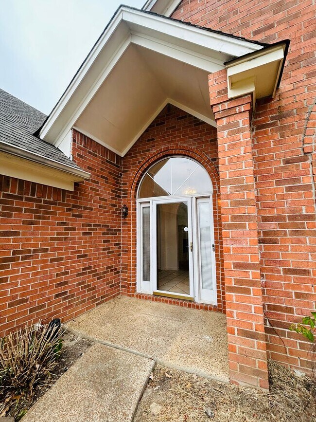 Cordova 1 level with Lake Access!! NO Ca... Rental House Rental in