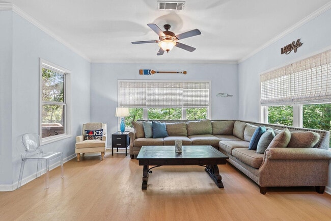 Photo - 204 Lake Breeze Ln Unit ID1302827P