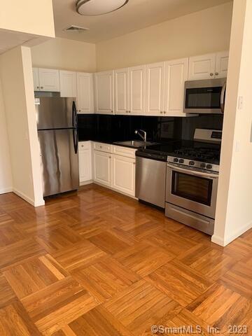 Photo - 77 Prospect St Unidad 207