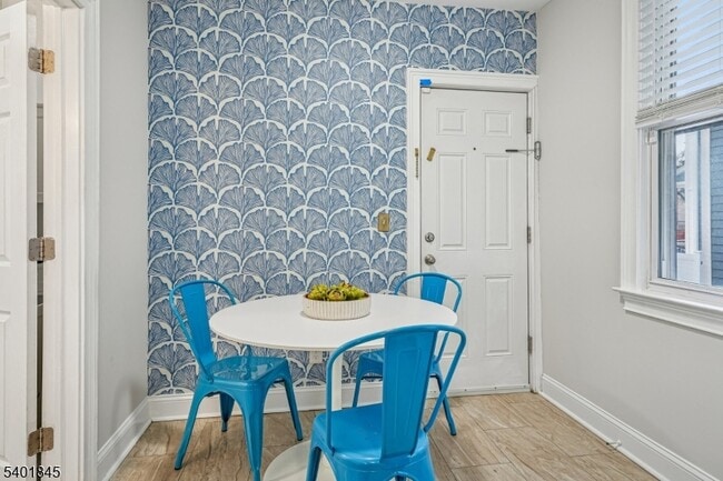 Photo - 9 Wheeler St