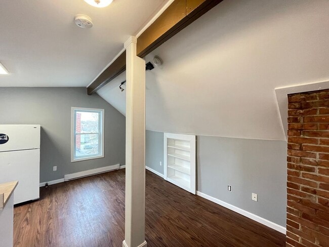 Photo - 37 Grove St Unidad 4