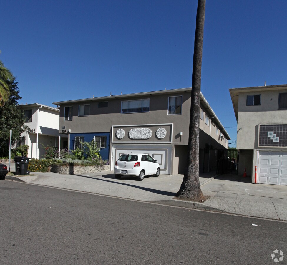 Photo - Citrus Apartments