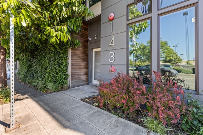 Horizon Greenwood Apartments