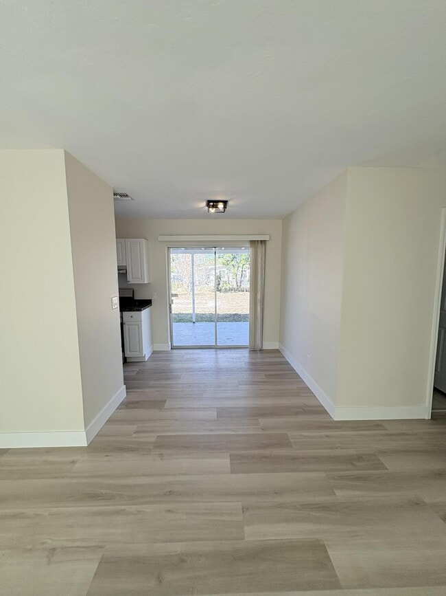 Photo - 175 SE El Sito Ct