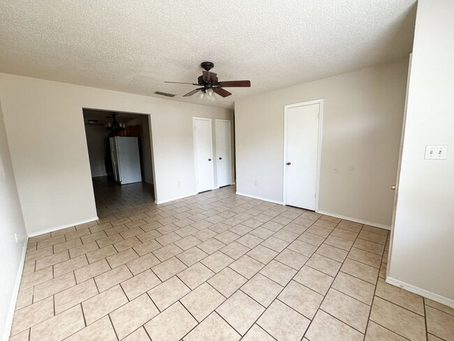 Photo - Great starter home on dead end street.