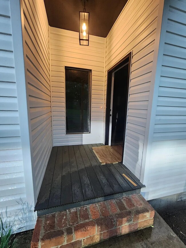 Photo - 307 Euclid St