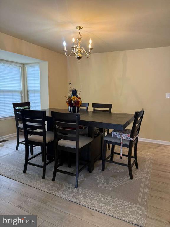 Photo - 283 Fountayne Ln