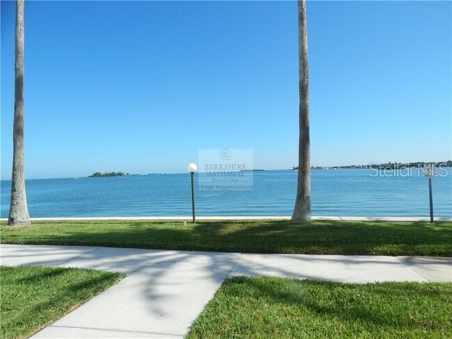 Photo - 300 Woodette Dr Unidad 605A